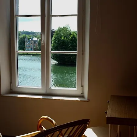 Дом отдыха Bord De Meuse *